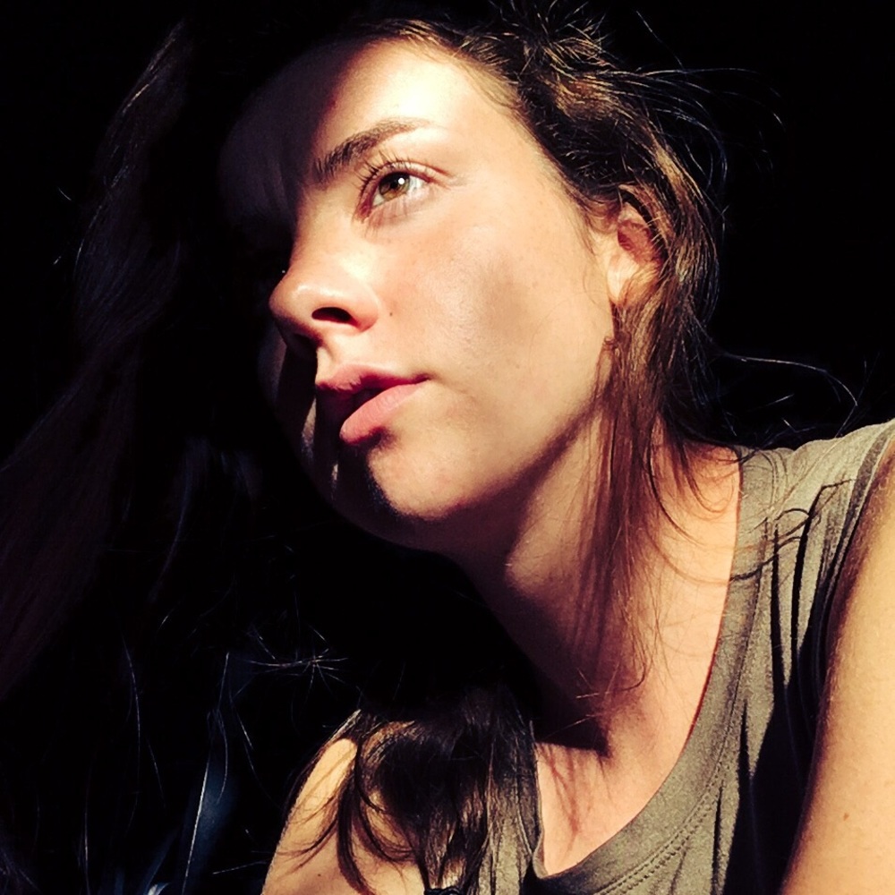 Meet your Posher, Cassandra